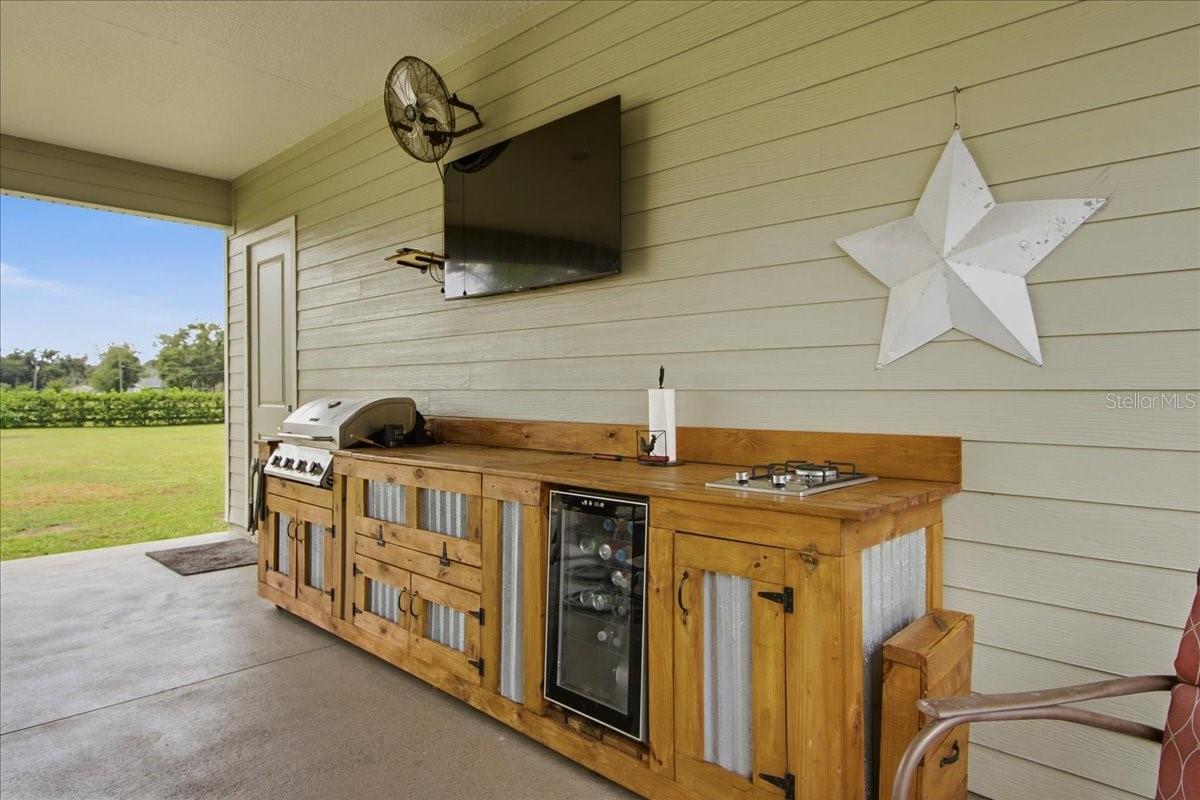 1500 Spring Garden Ranch Rd Property Photo 9