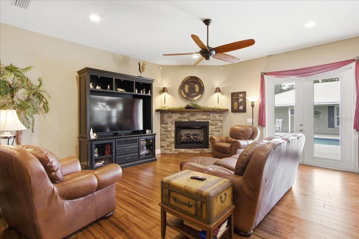1500 Spring Garden Ranch Rd Property Photo 25