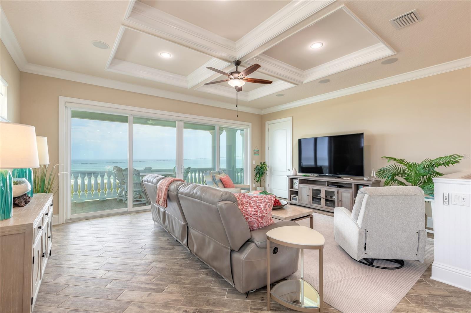 2282 S Ocean Shore Blvd Property Photo 3