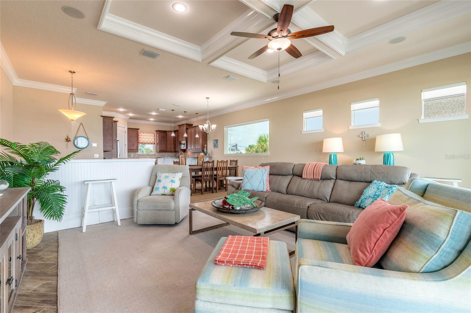 2282 S Ocean Shore Blvd Property Photo 5