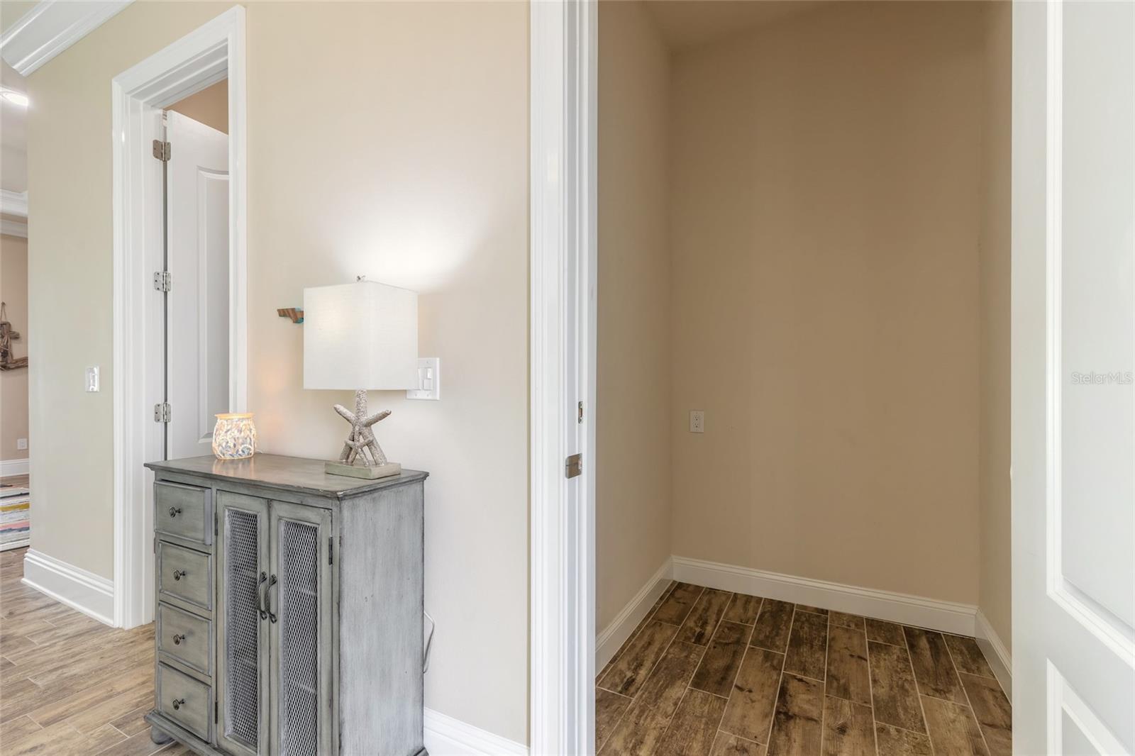 2282 S Ocean Shore Blvd Property Photo 43