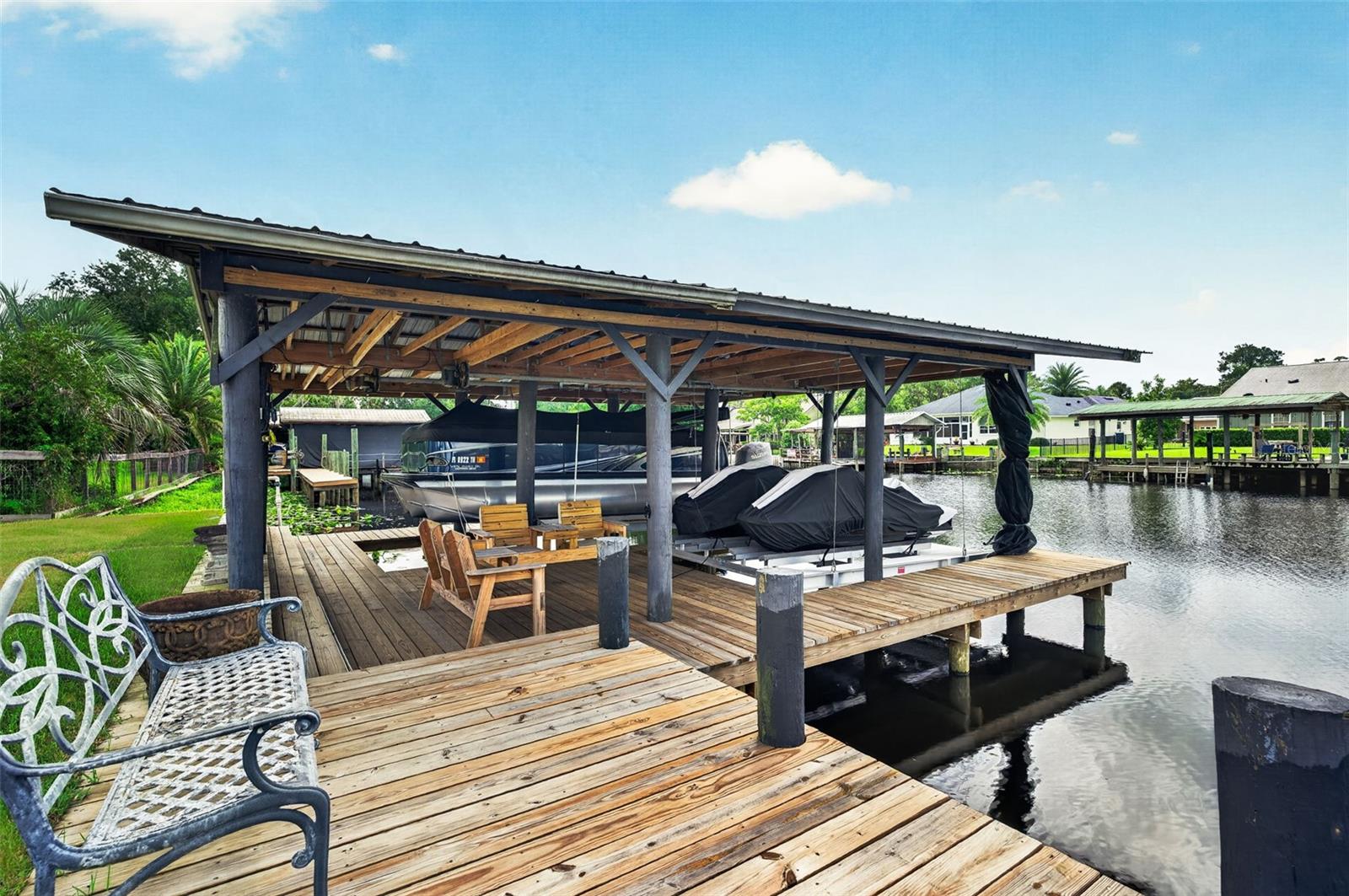 1613 Juno Trl Property Photo 6