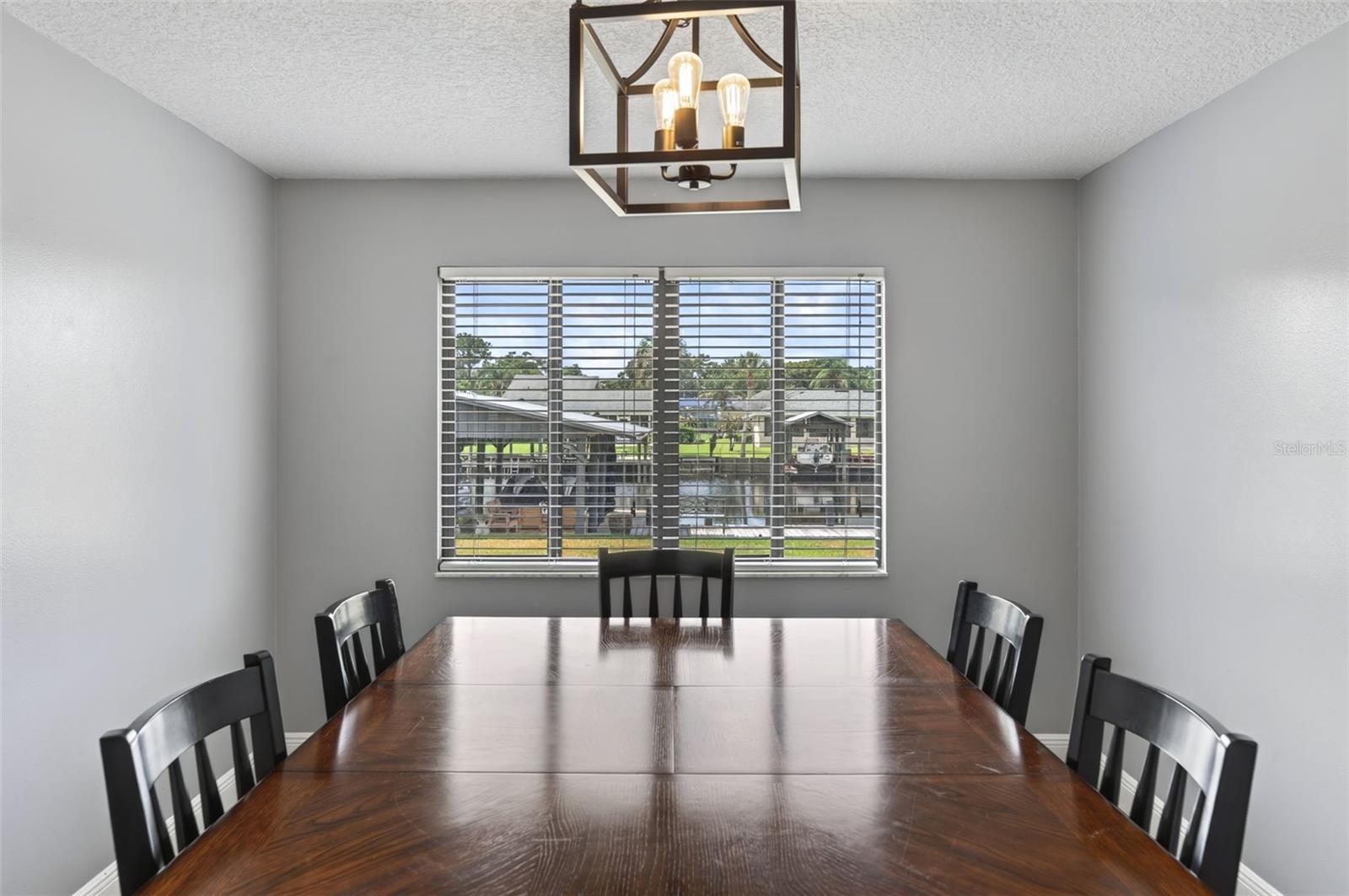 1613 Juno Trl Property Photo 25