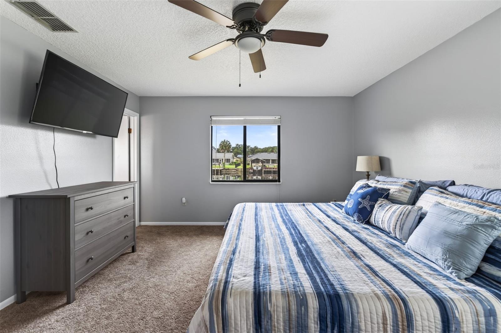 1613 Juno Trl Property Photo 39