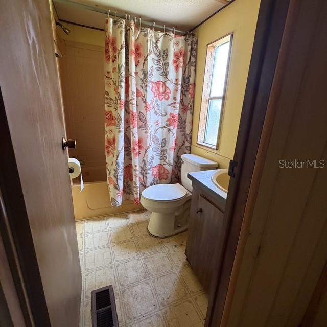45600 Panther St Property Photo 9