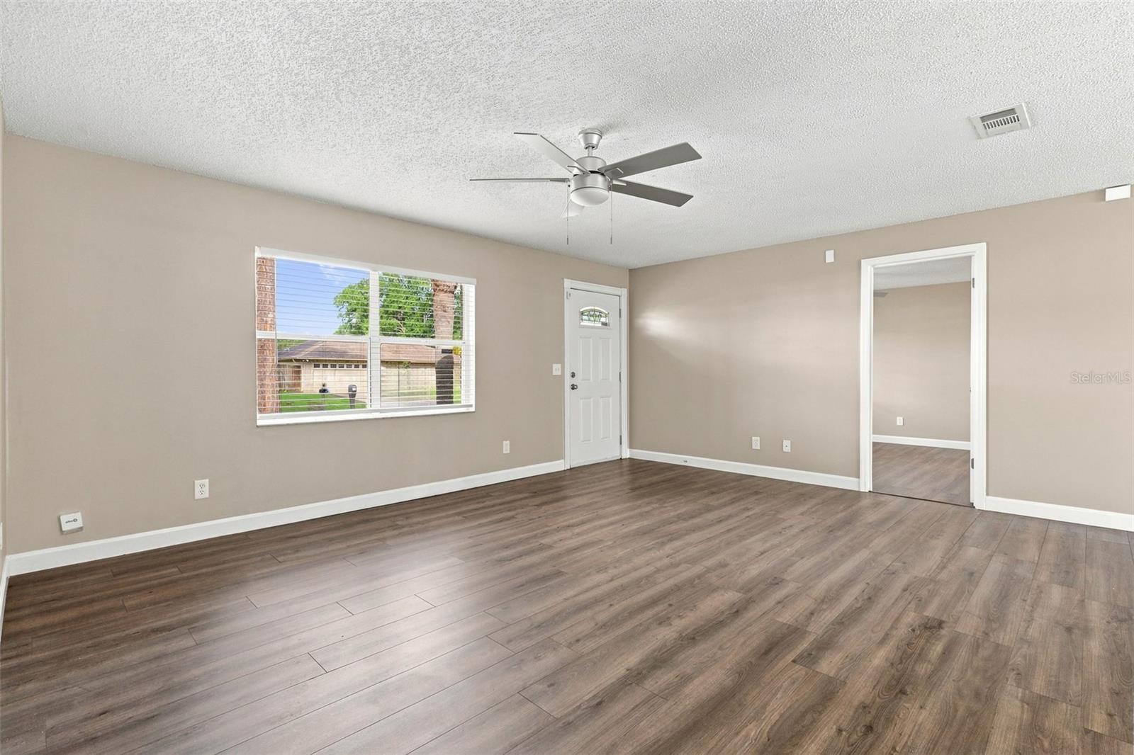 3307 Pine Tree Dr Property Photo 26