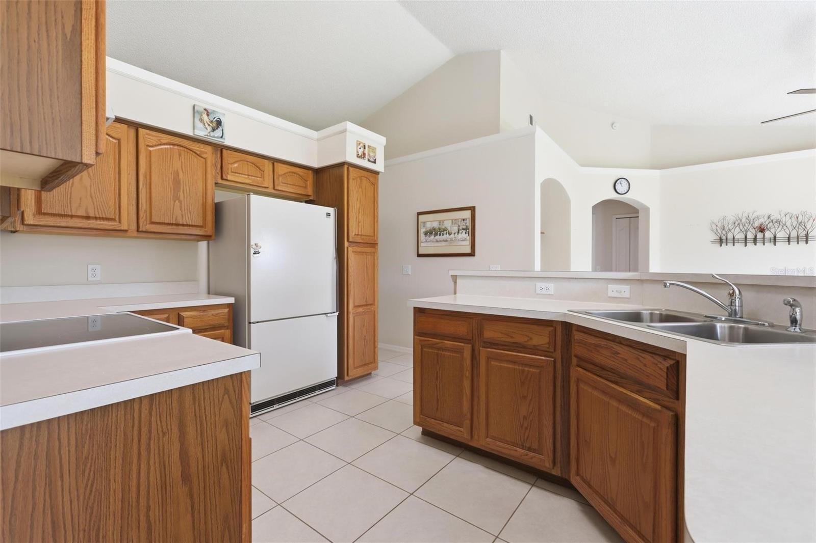 1121 Glendale Ave Property Photo 15