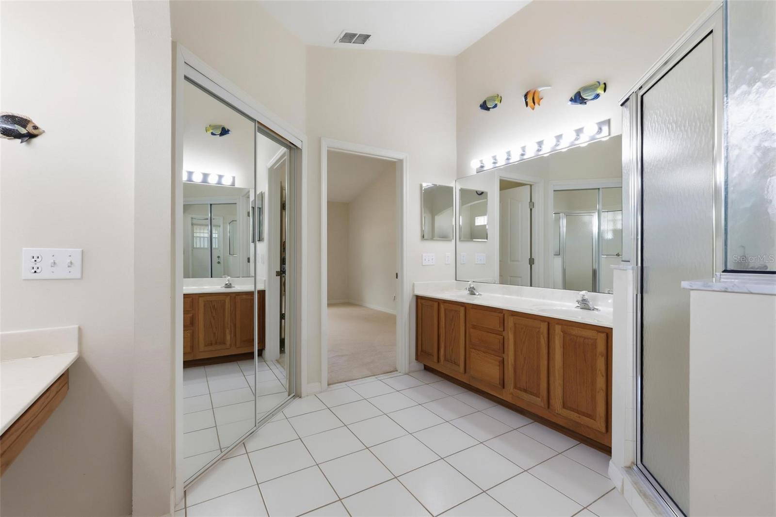 1121 Glendale Ave Property Photo 24