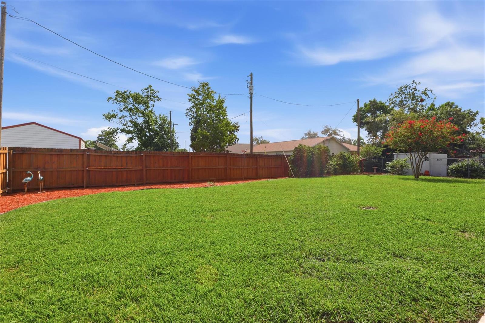 1121 Glendale Ave Property Photo 36