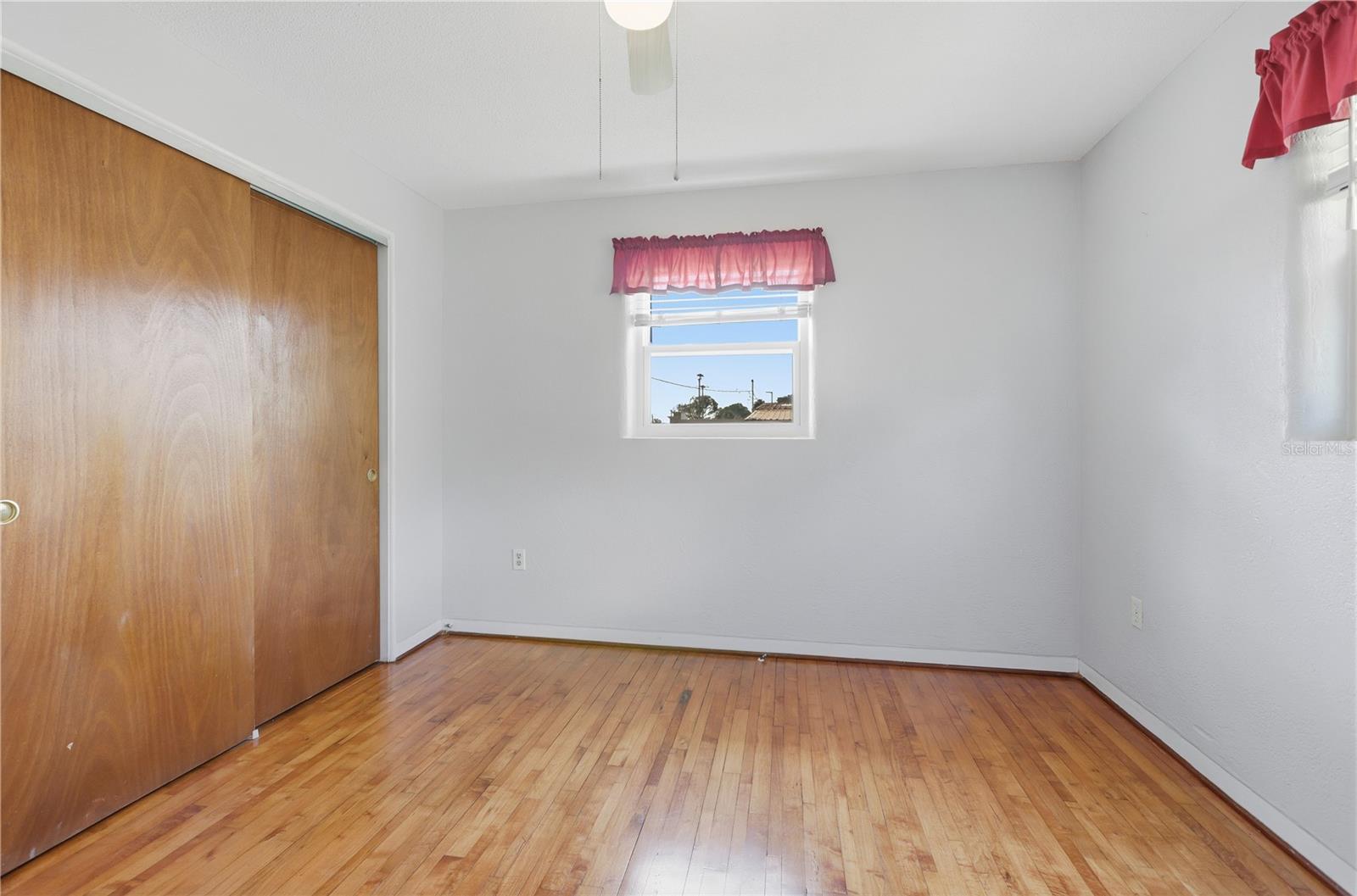 109 Western Ave Property Photo 13