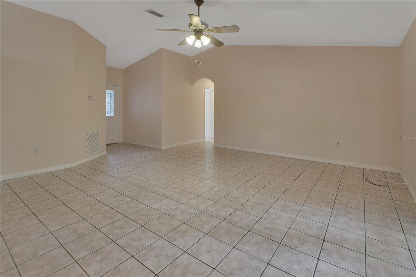 2249 Hontoon Rd Property Photo 12
