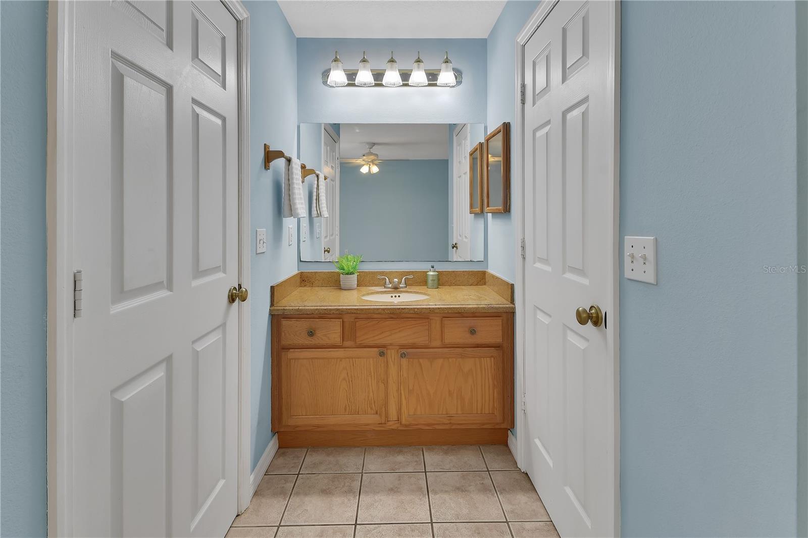 2249 Hontoon Rd Property Photo 18