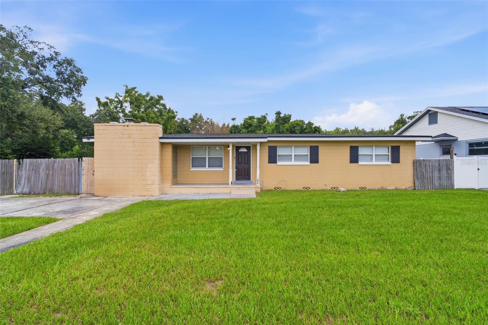 3519 CALUMET DR