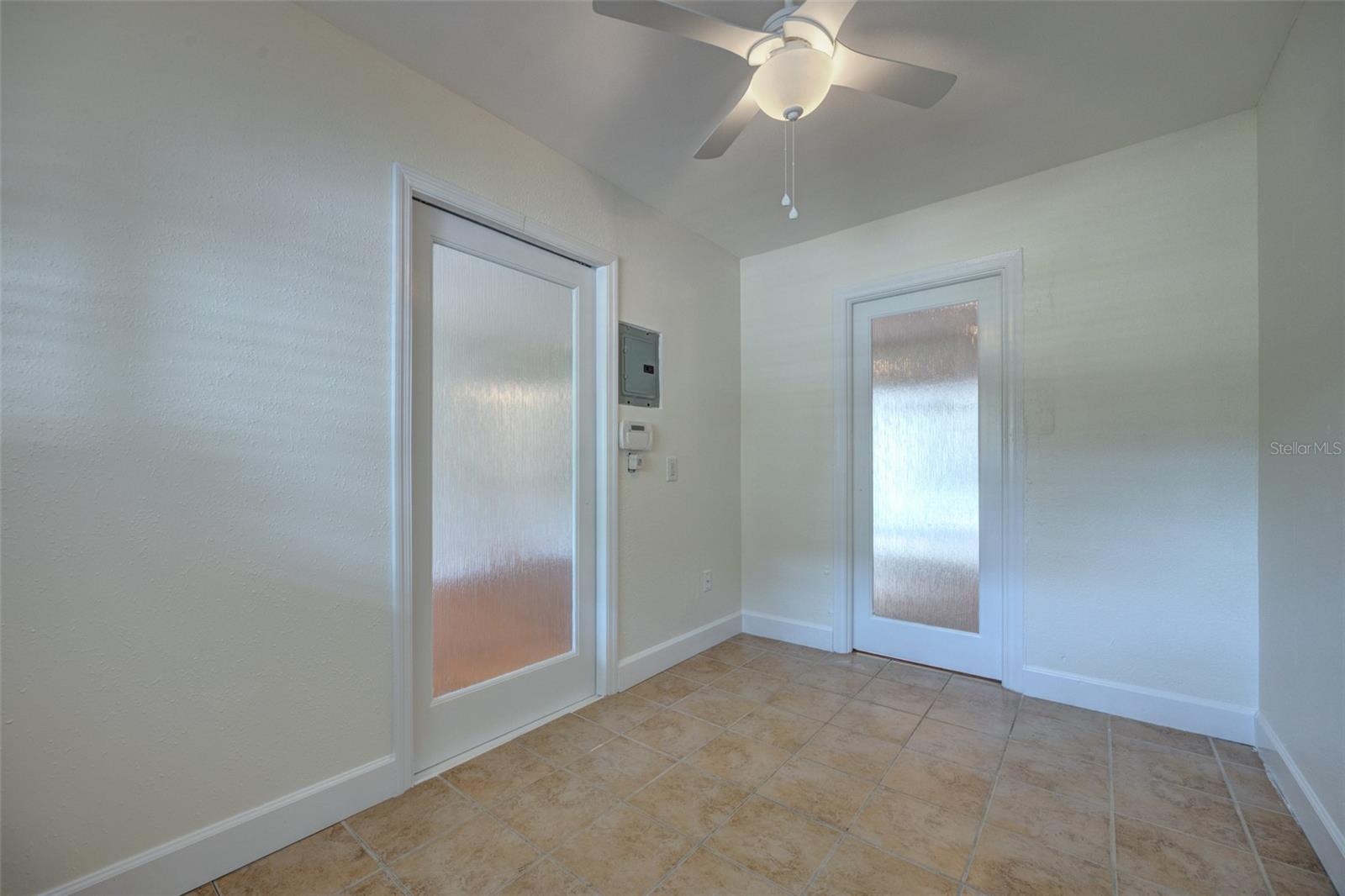 45 S University Cir Property Photo 6