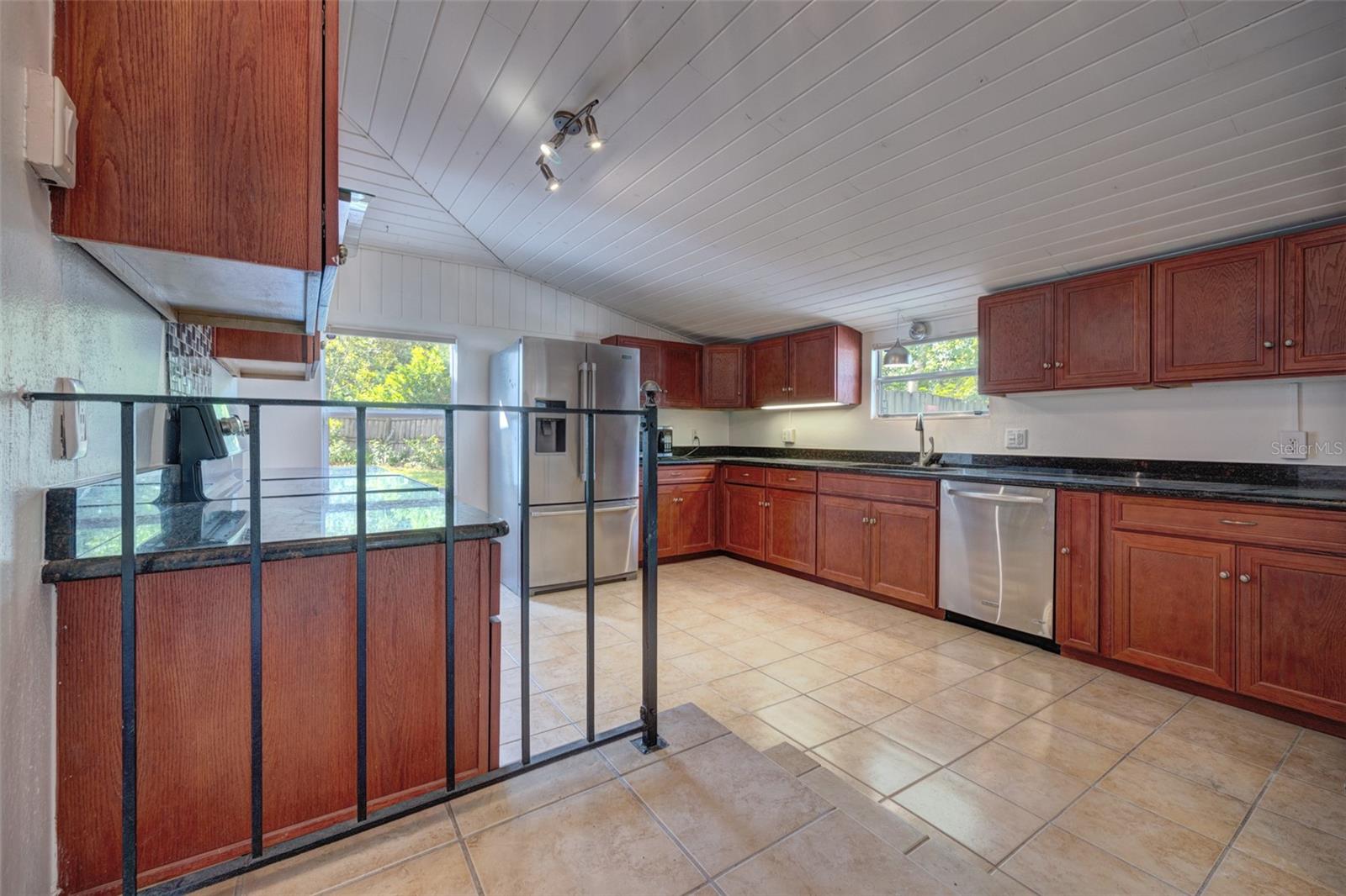 45 S University Cir Property Photo 10