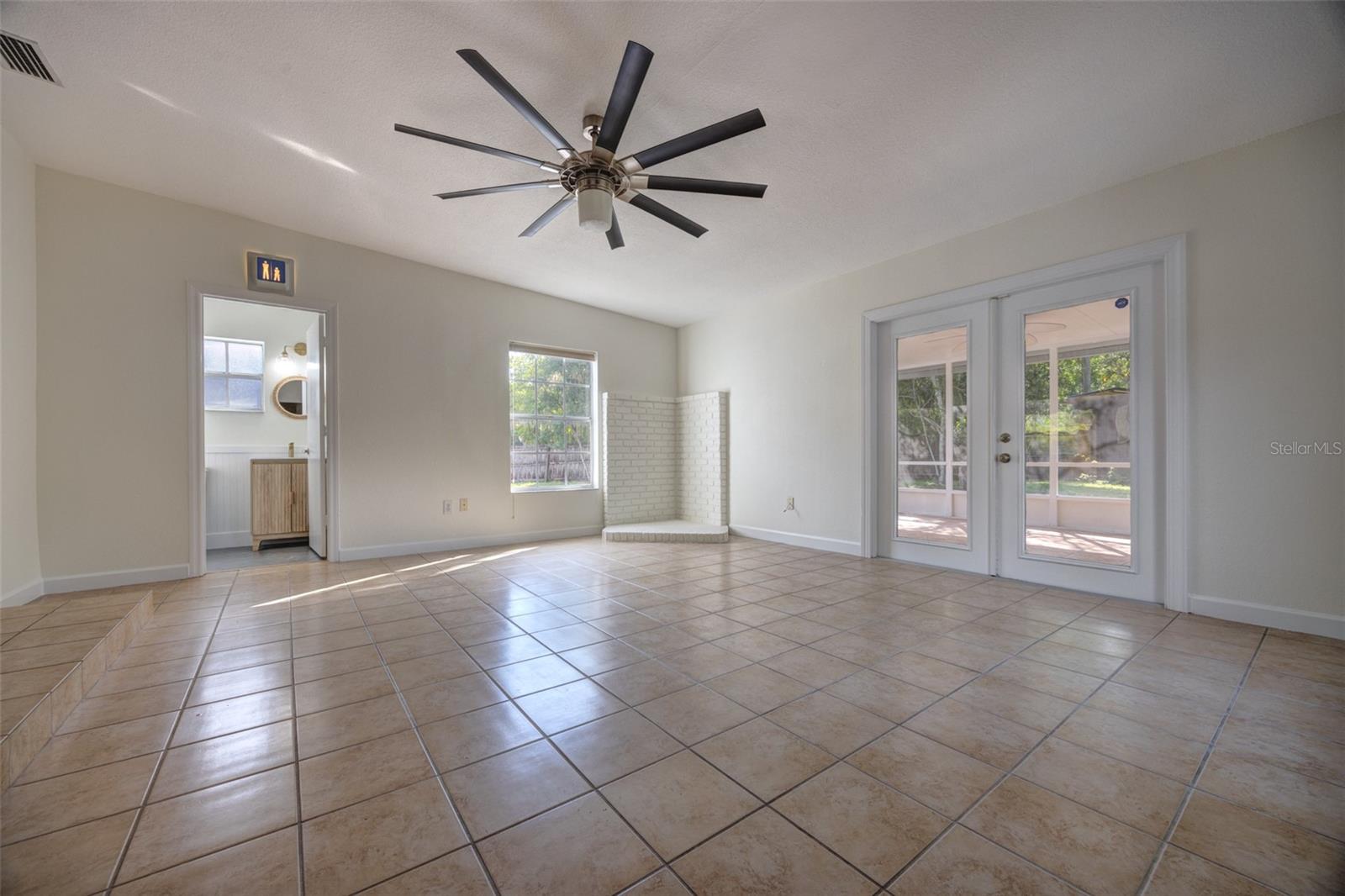 45 S University Cir Property Photo 27