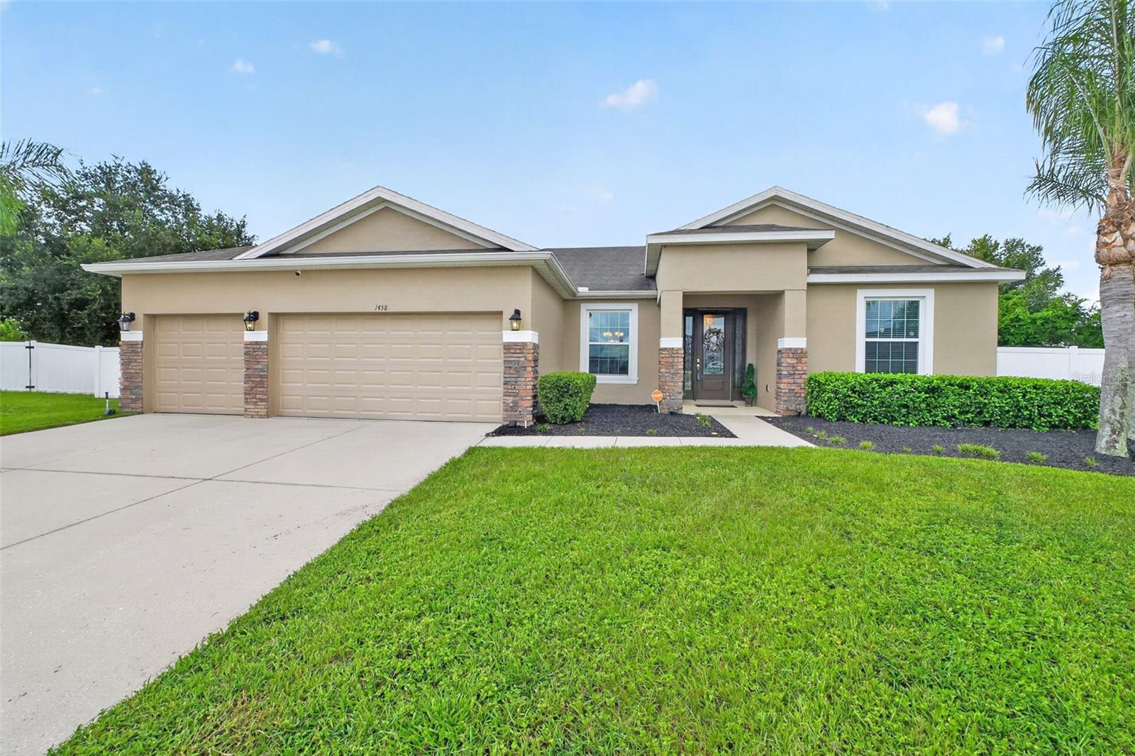 1458 Daystar Ln Property Photo 1