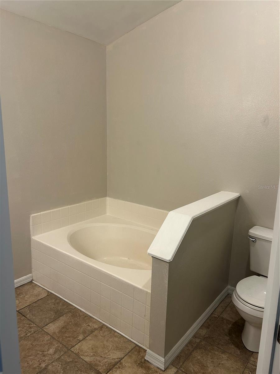 3243 Bretton Woods Ter Property Photo 8