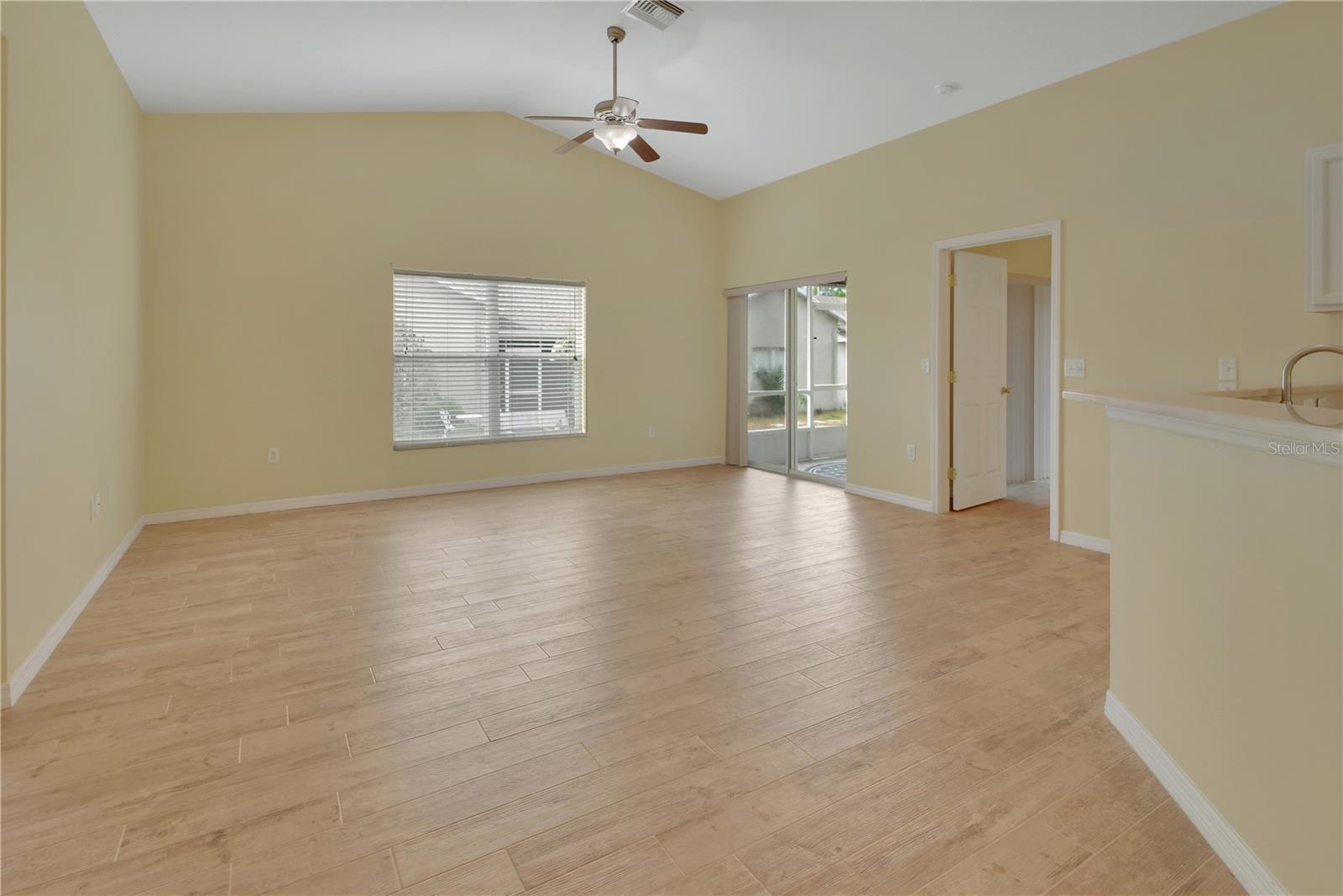 210 Pine Bluff Ave #210 Property Photo 4