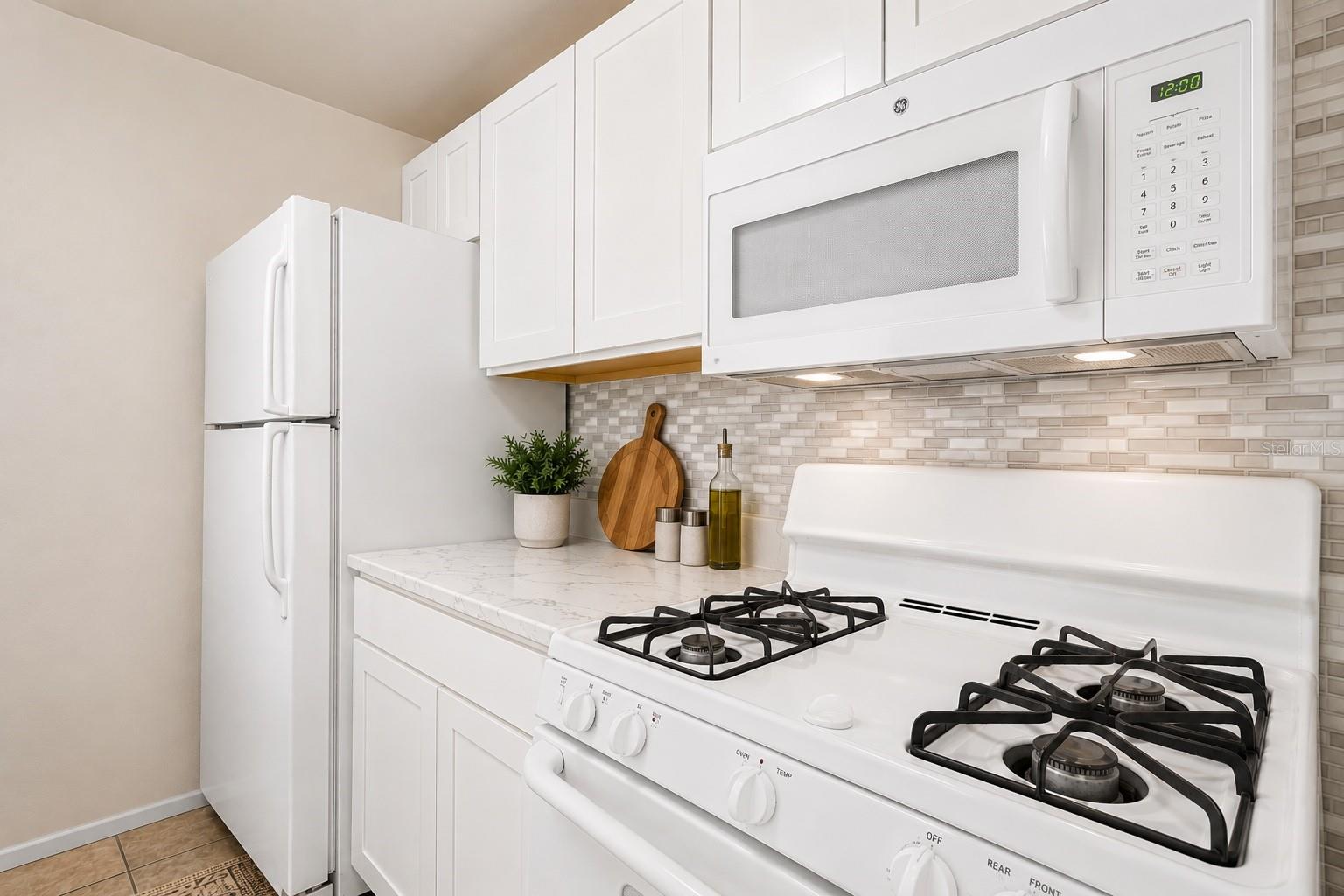 2035 Dixie Belle Dr #2035m Property Photo 4