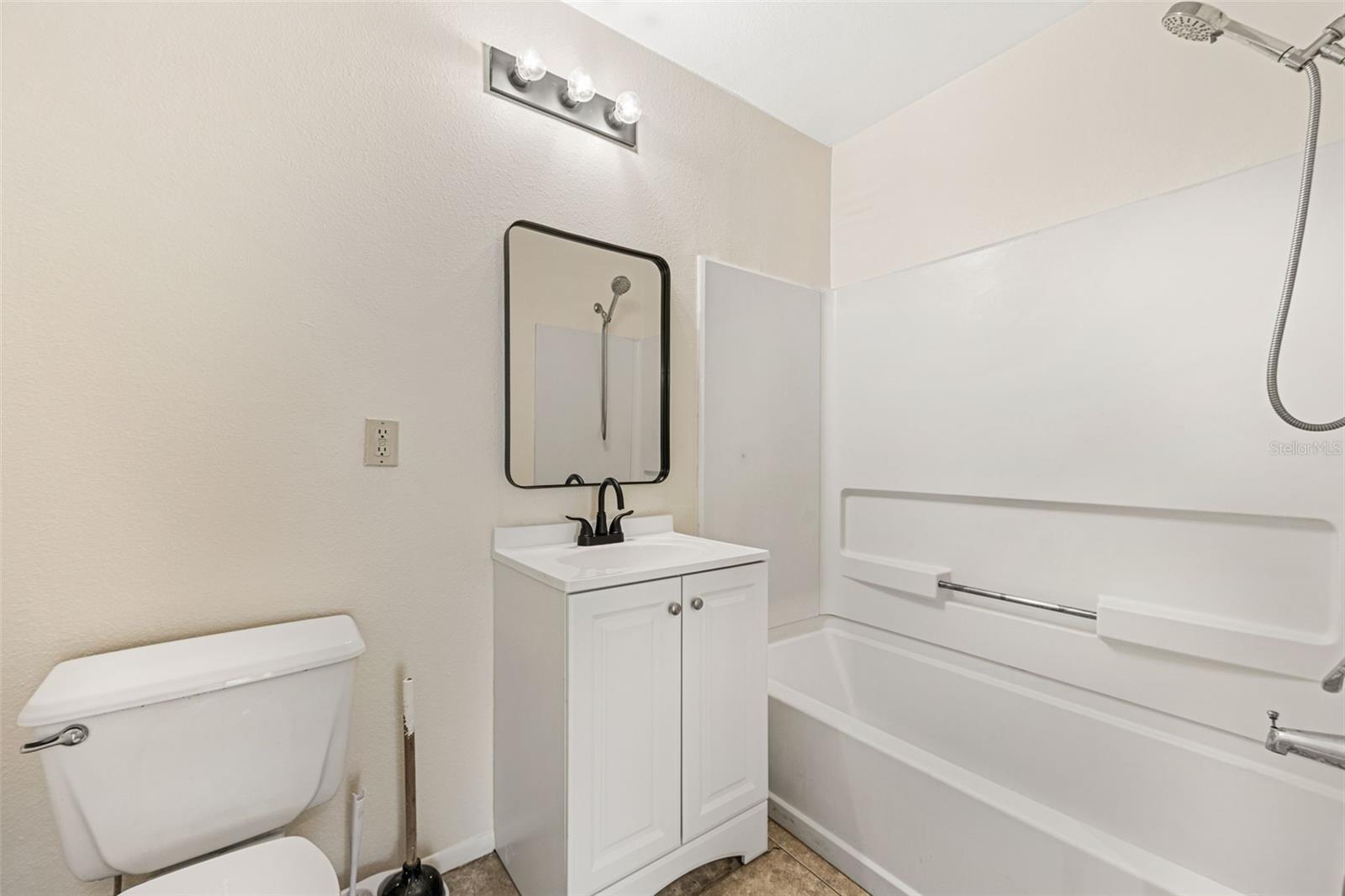 2035 Dixie Belle Dr #2035m Property Photo 24
