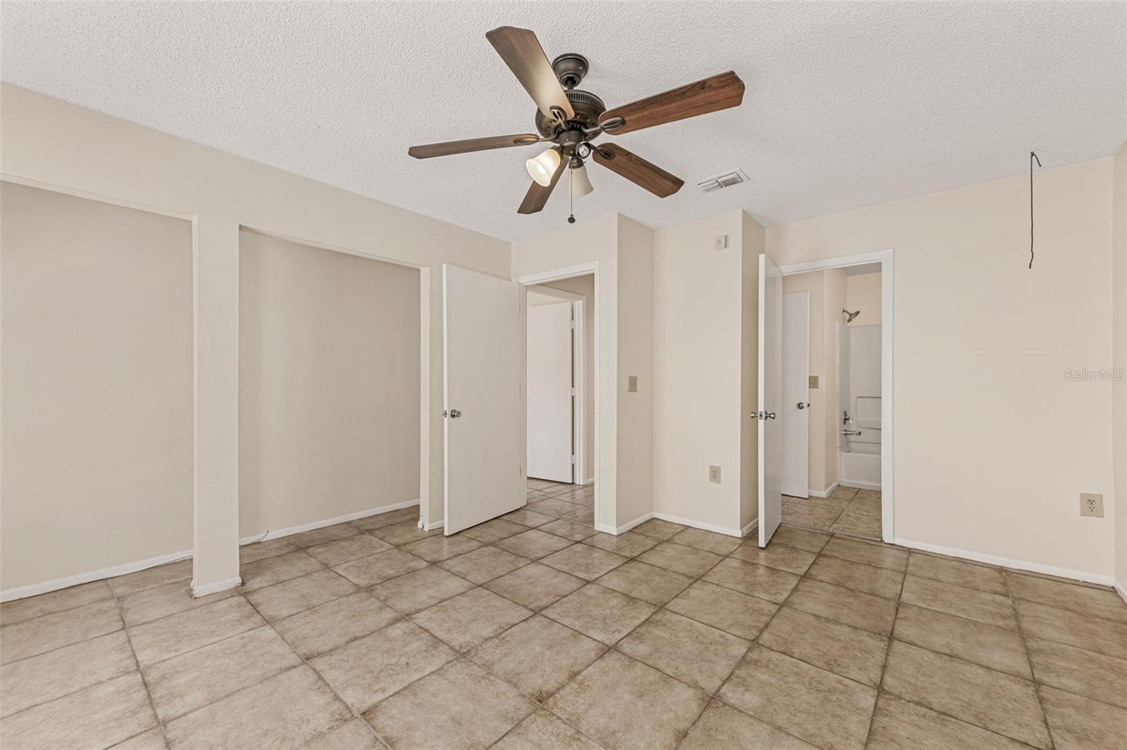 2035 Dixie Belle Dr #2035m Property Photo 27