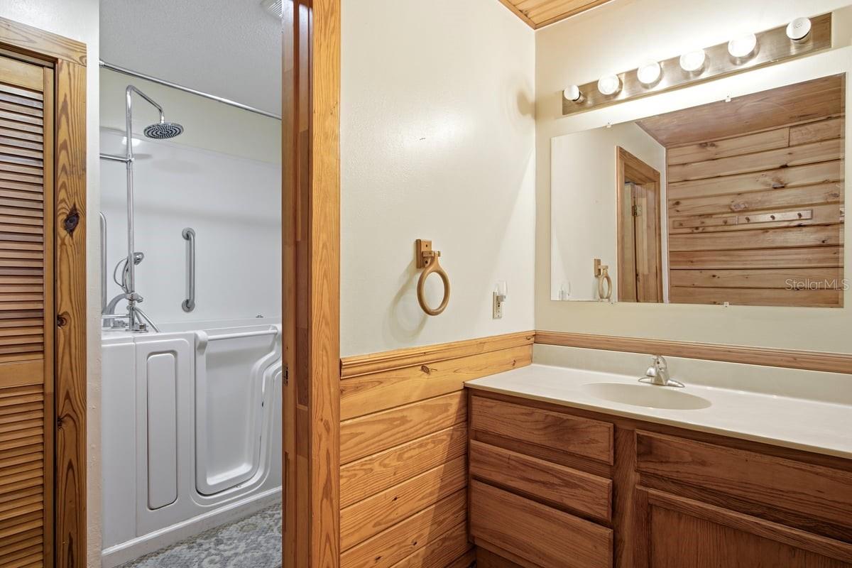 2259 Brownlee Rd Property Photo 30