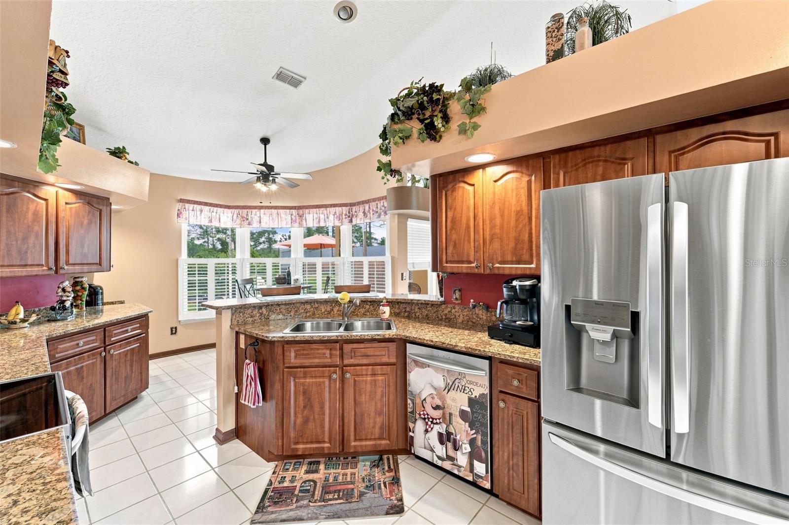 102 Birkwood Ct Property Photo 6