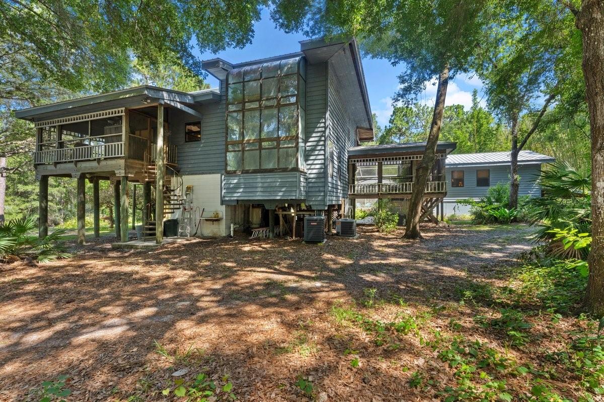 400 Pine Bluff Trl Property Photo 2