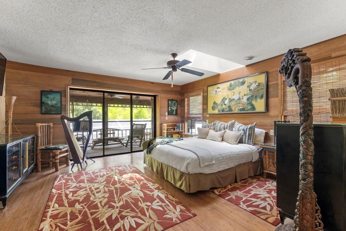 400 Pine Bluff Trl Property Photo 17