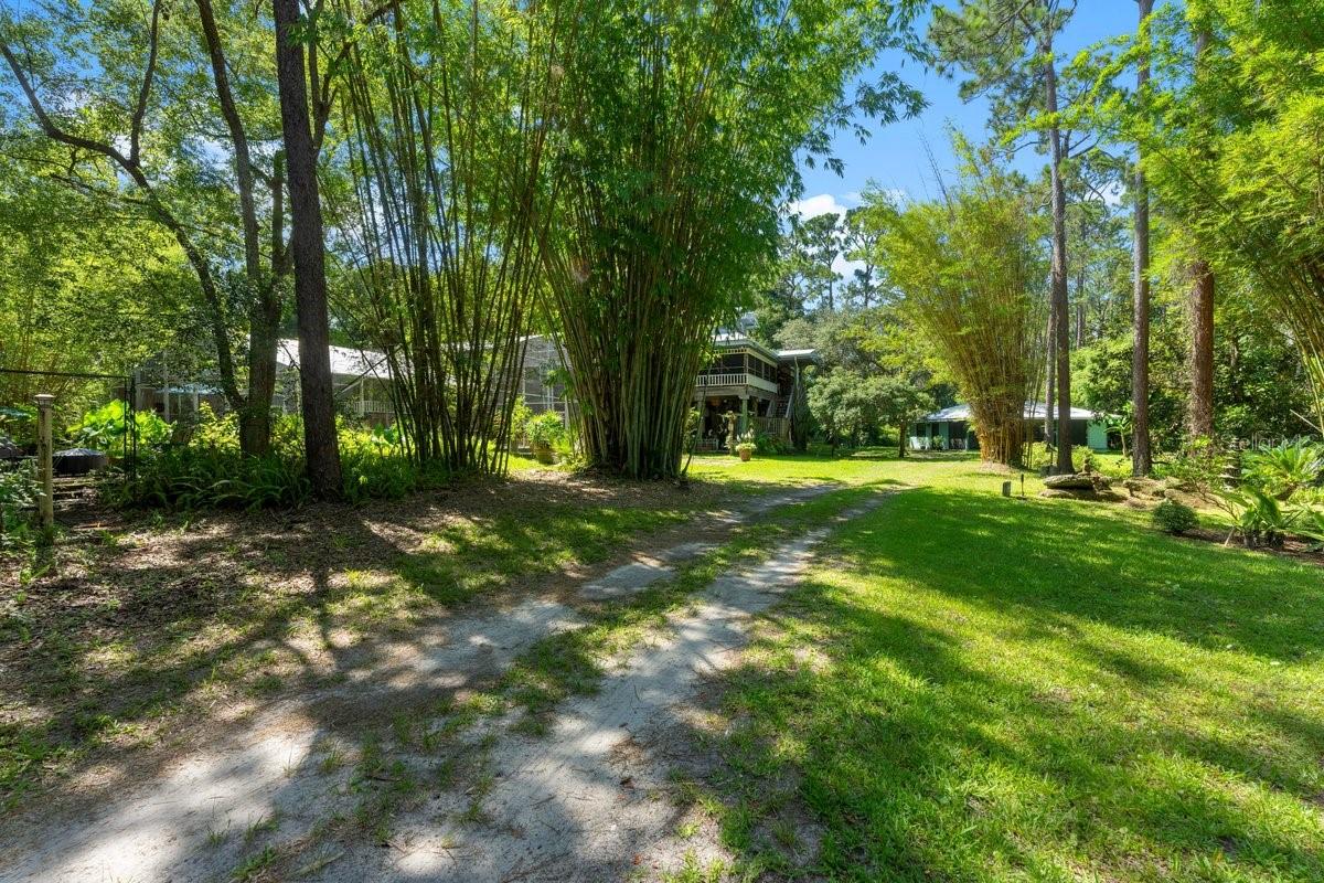 400 Pine Bluff Trl Property Photo 42