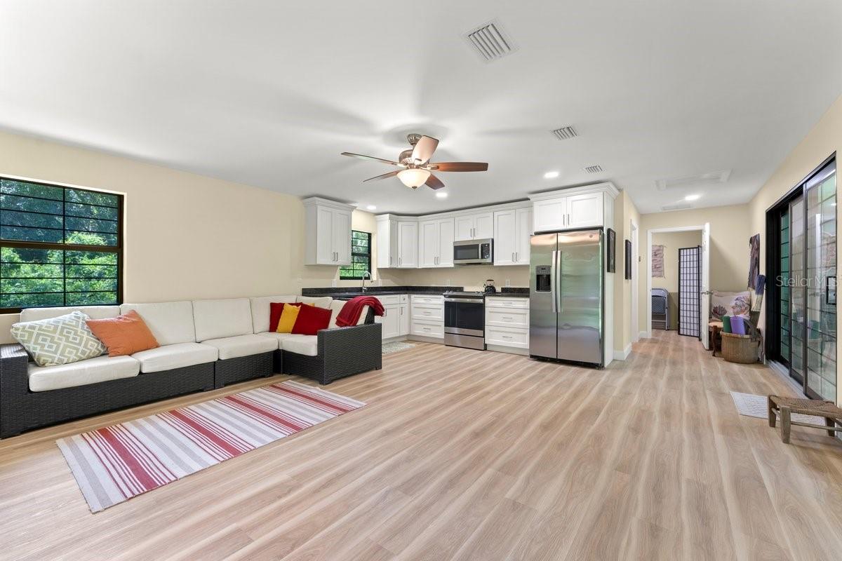 400 Pine Bluff Trl Property Photo 64
