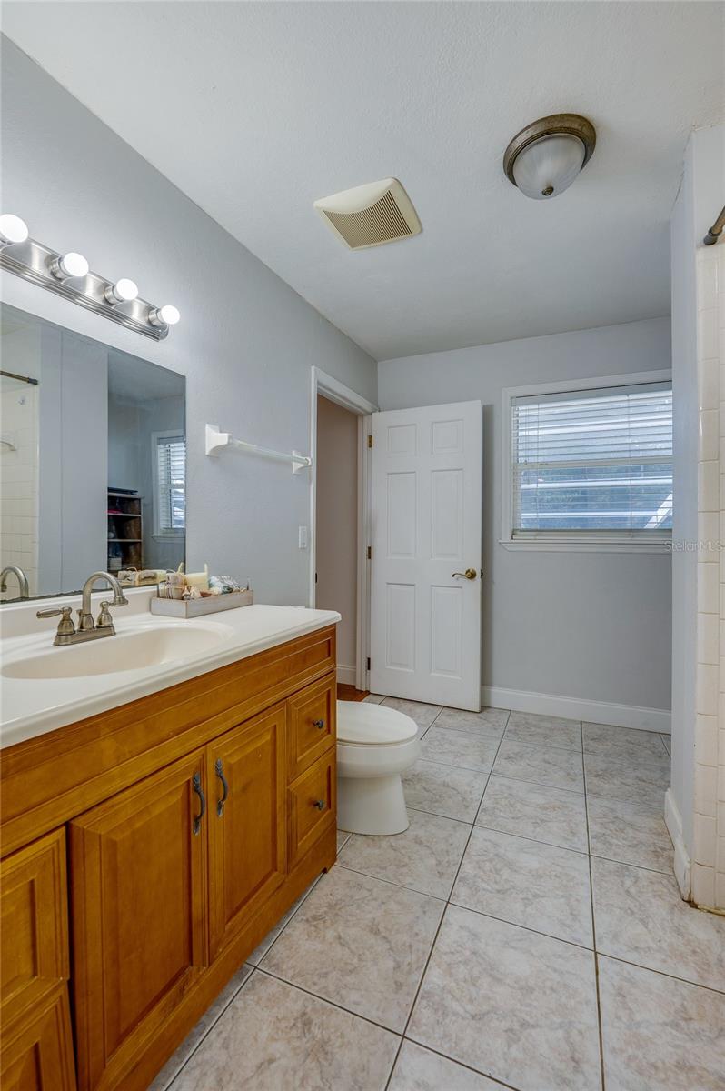 2081 Pennsylvania Dr Property Photo 40