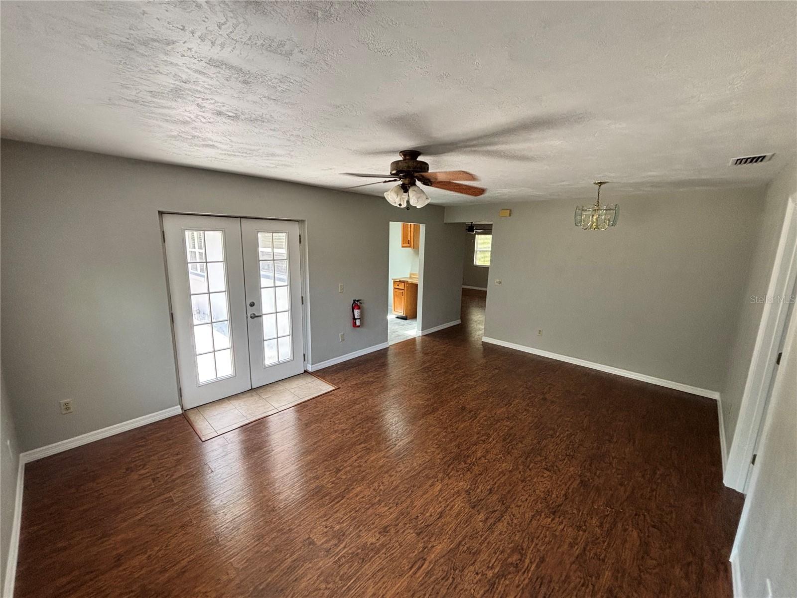 1187 Malone Ct Property Photo 10