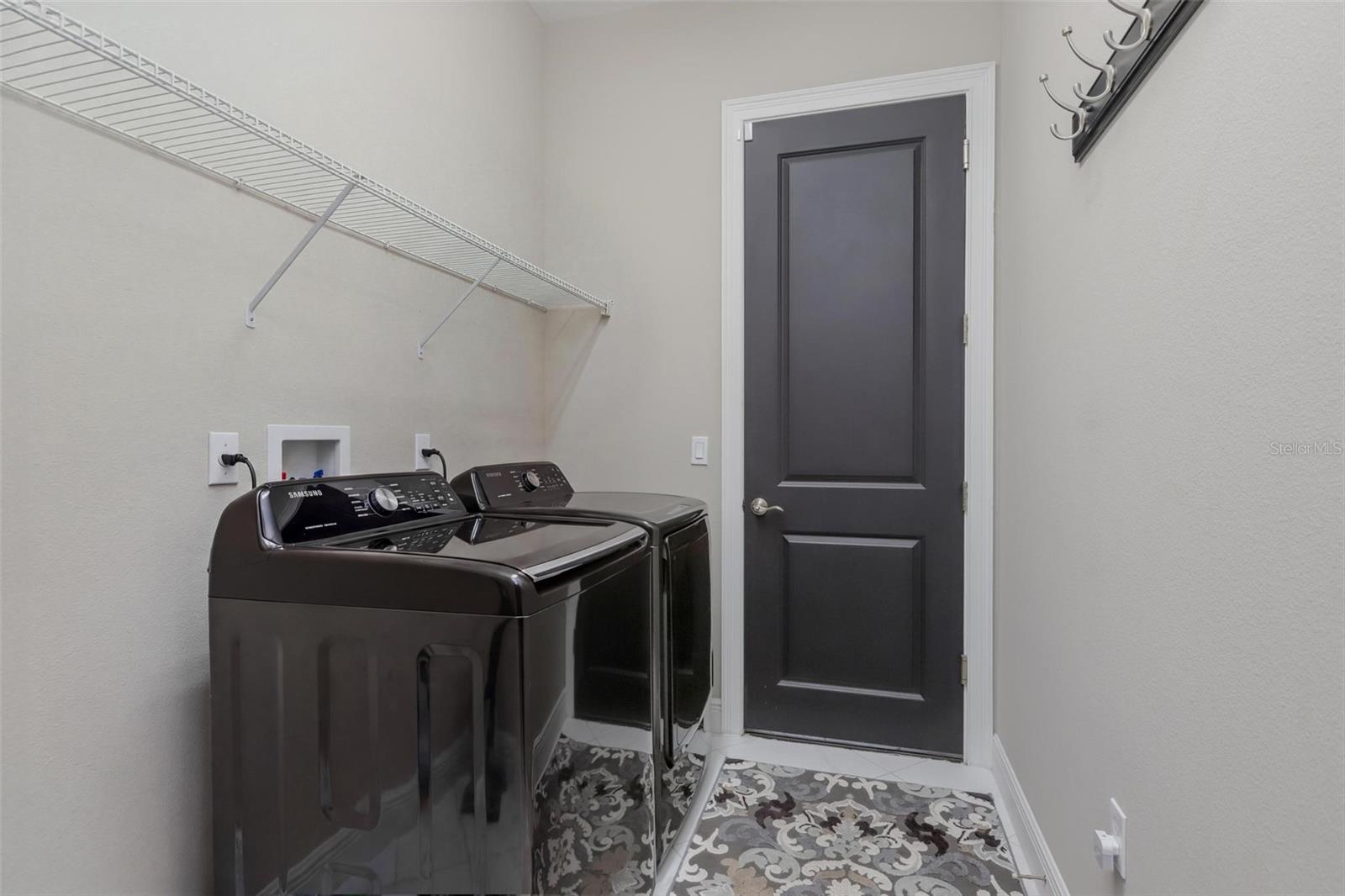 810 Victoria Hills Dr S Property Photo 32