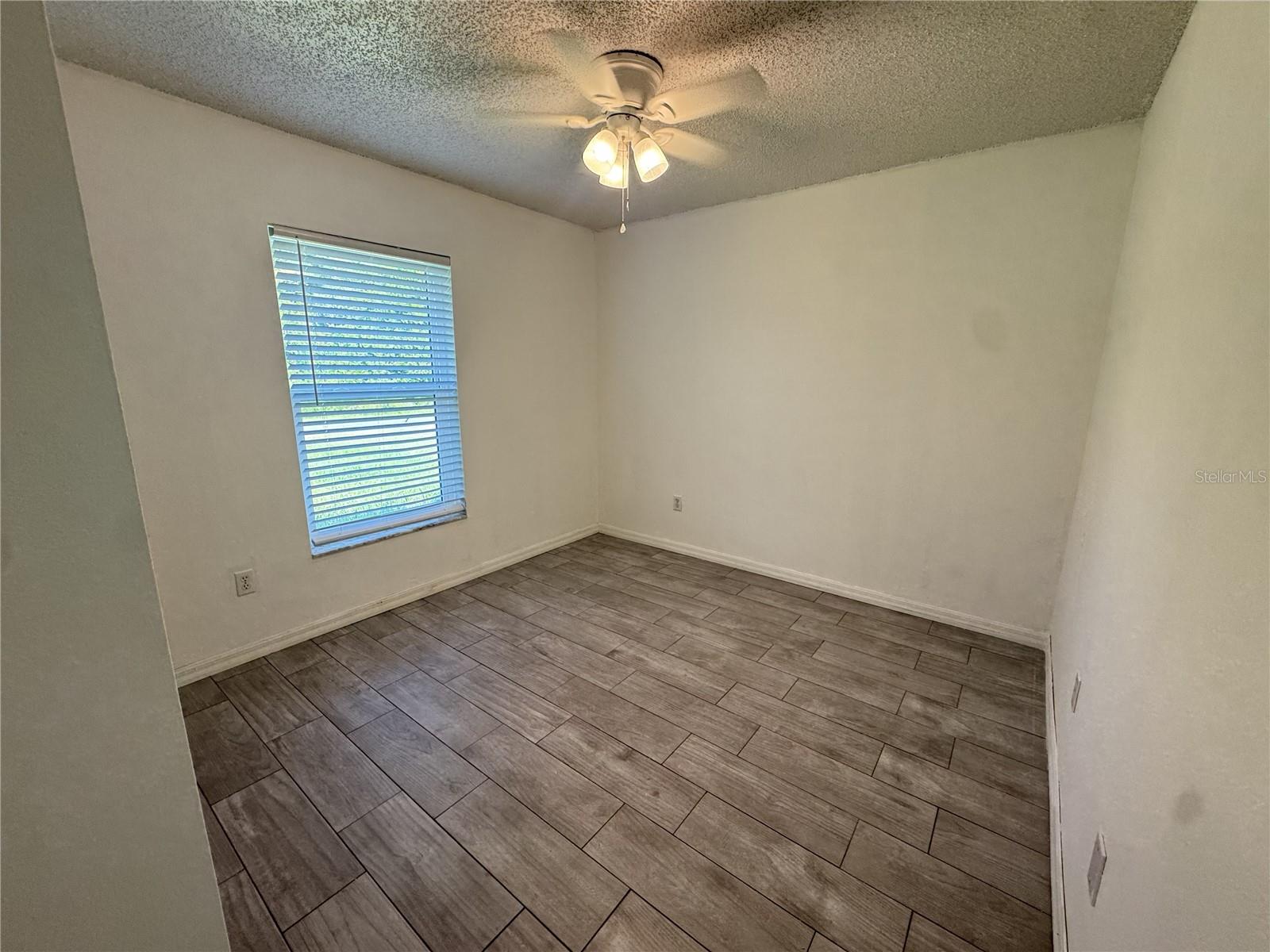 393 Walnut Ave Property Photo 15