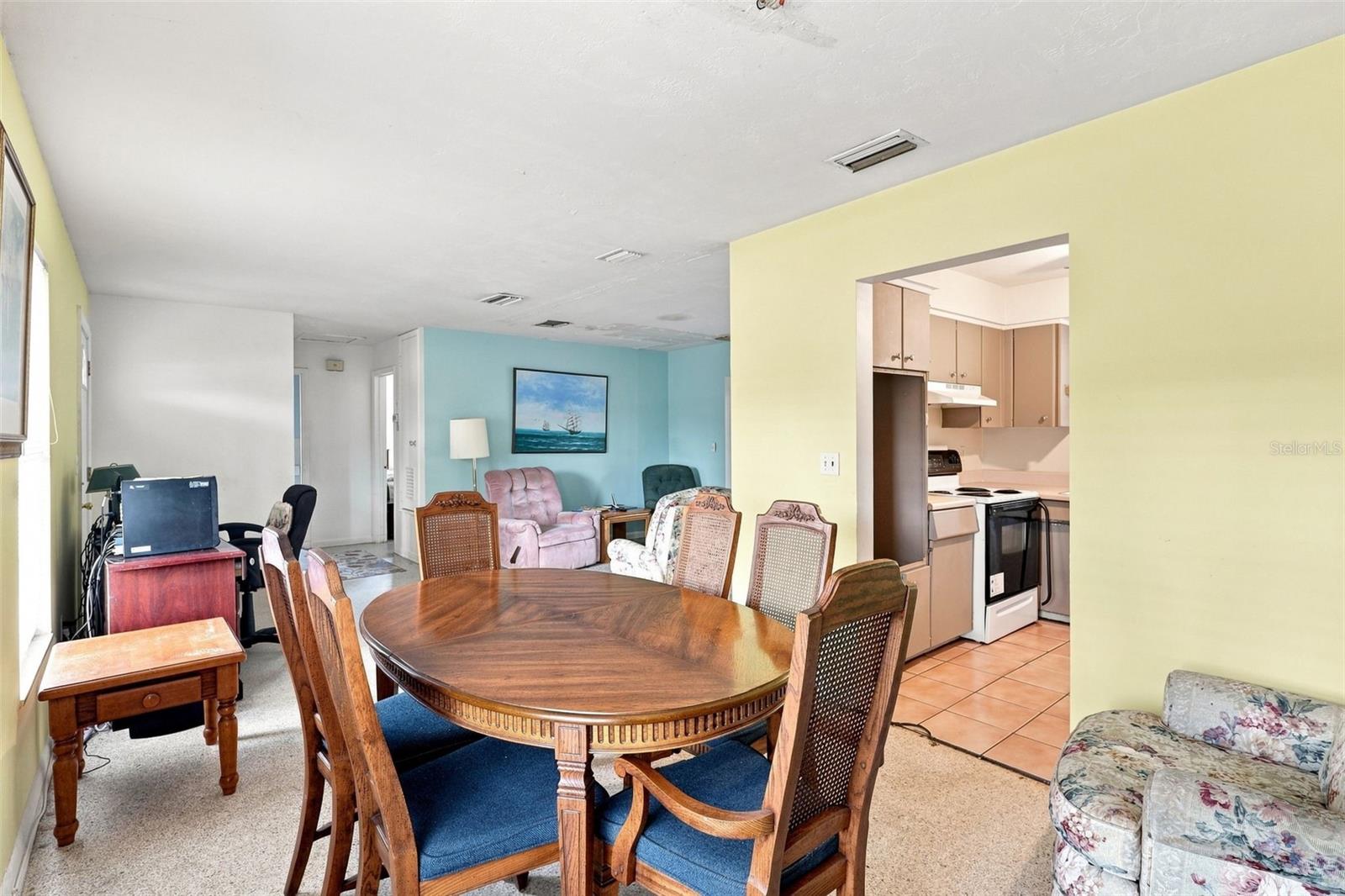 709 Hager St Property Photo 31