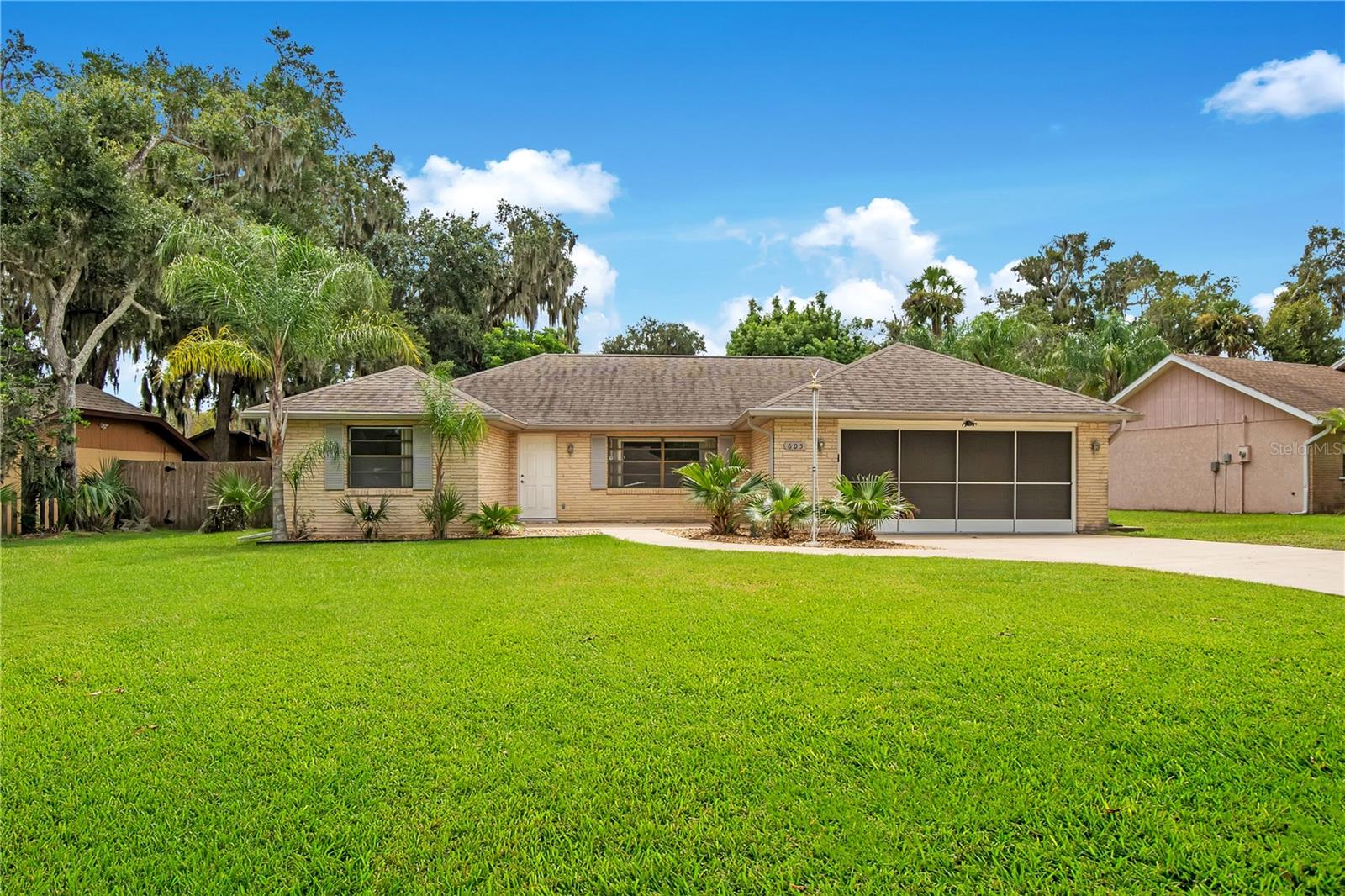 605 Boars Head Dr Property Photo 1