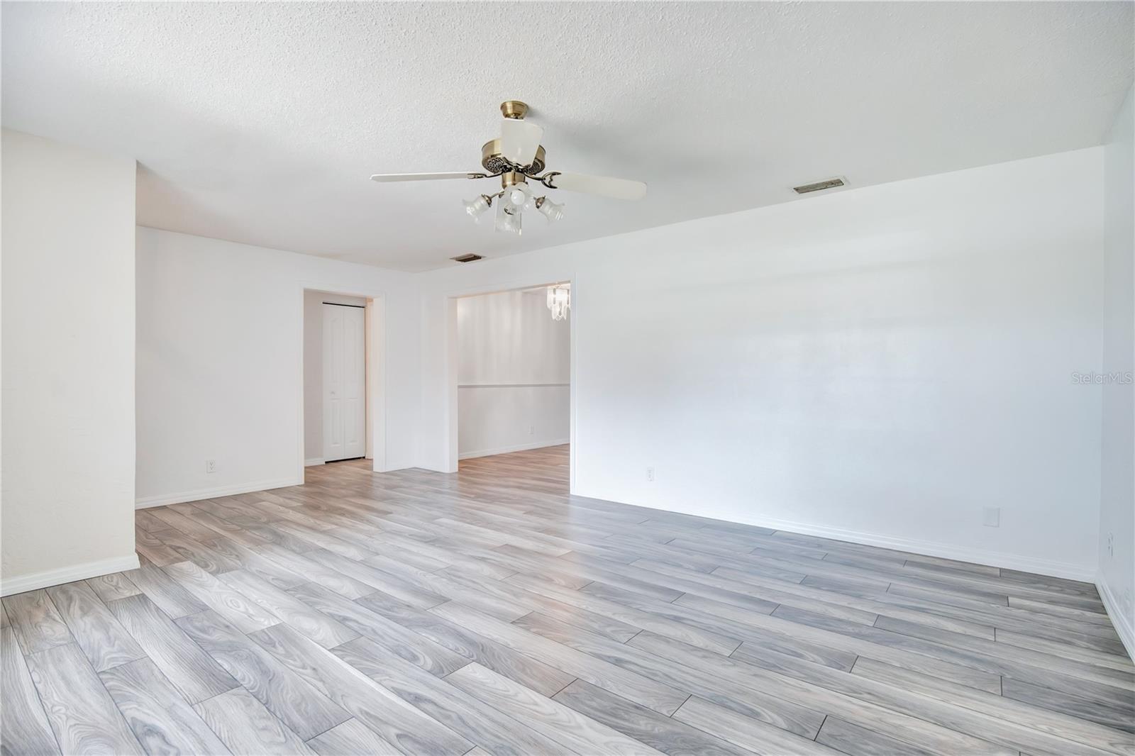605 Boars Head Dr Property Photo 17