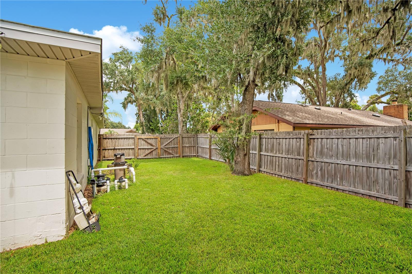 605 Boars Head Dr Property Photo 30