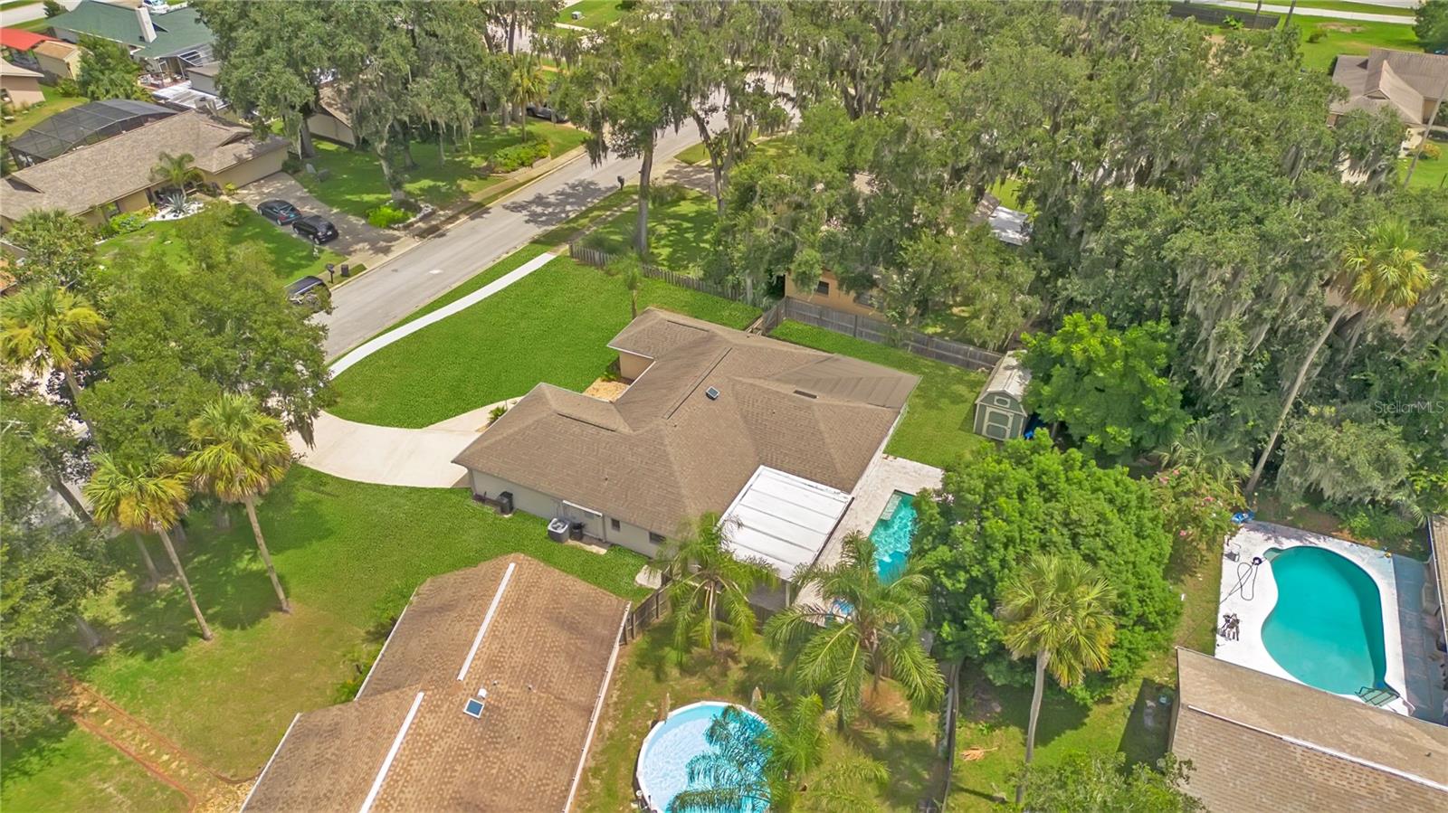 605 Boars Head Dr Property Photo 36