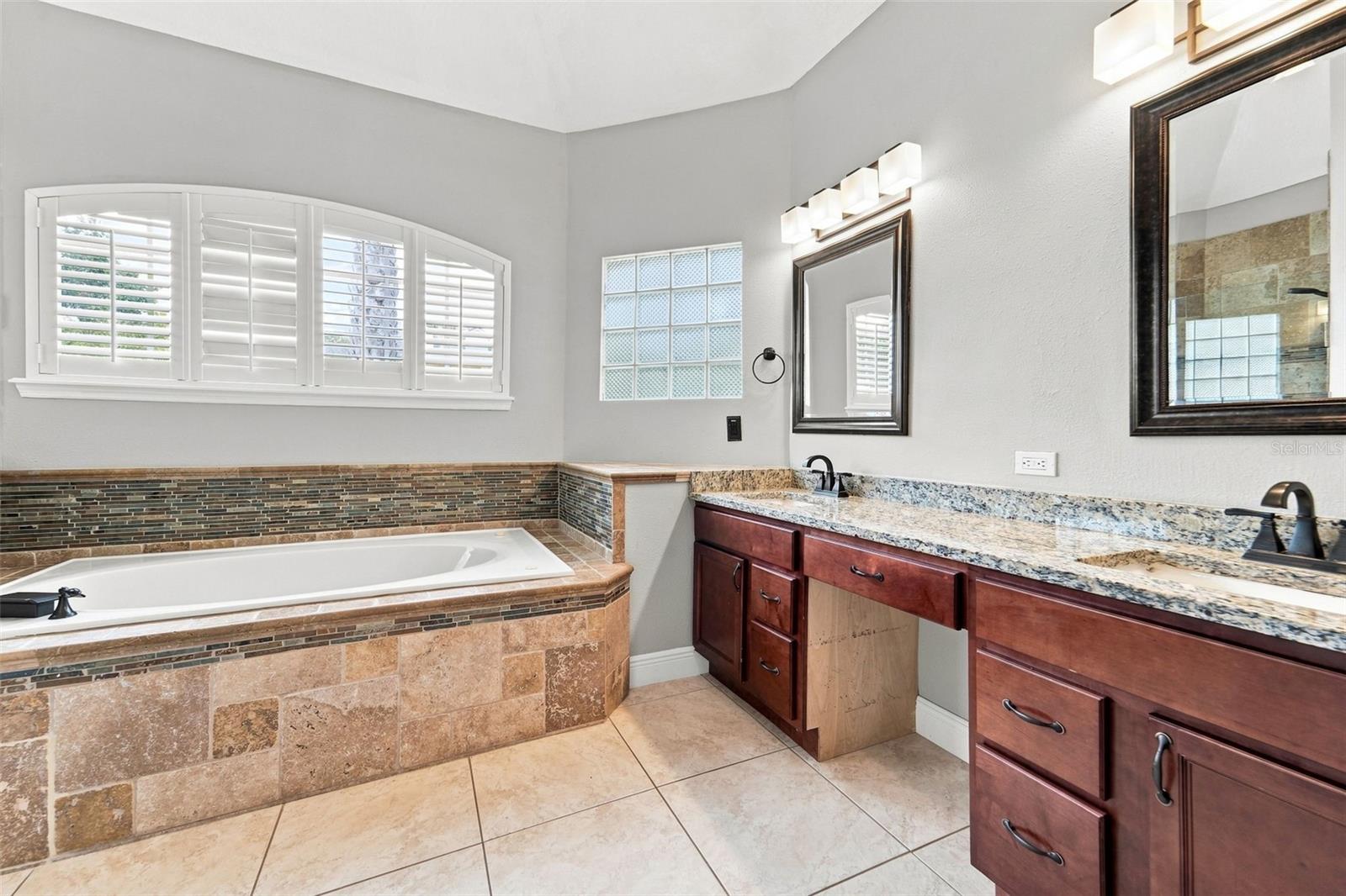1413 Canal Point Rd Property Photo 56