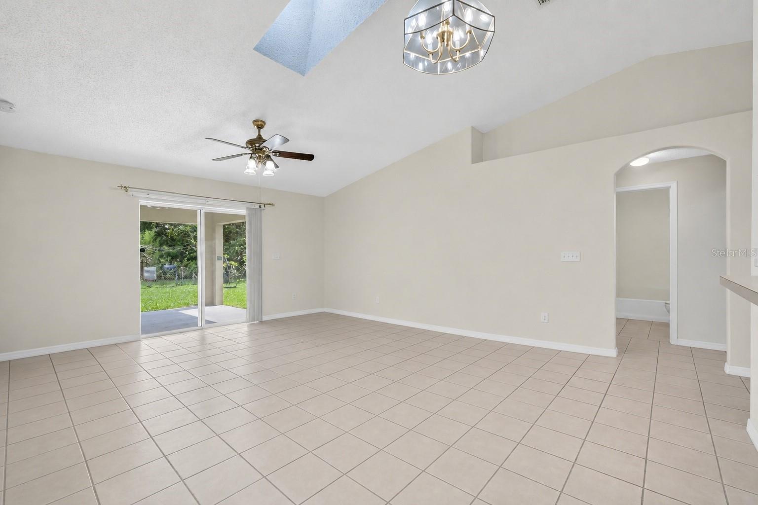 25 Rymshaw Dr Property Photo 5
