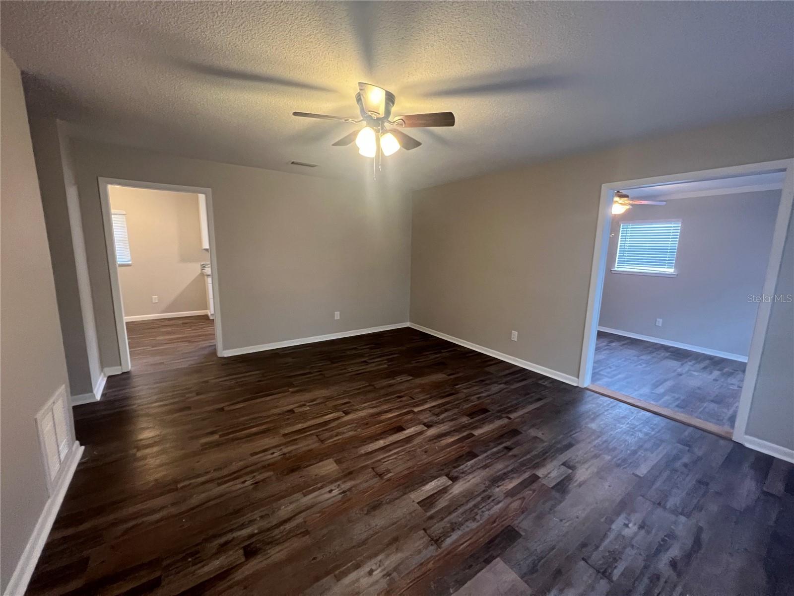 610 Patlin Ave Property Photo 6