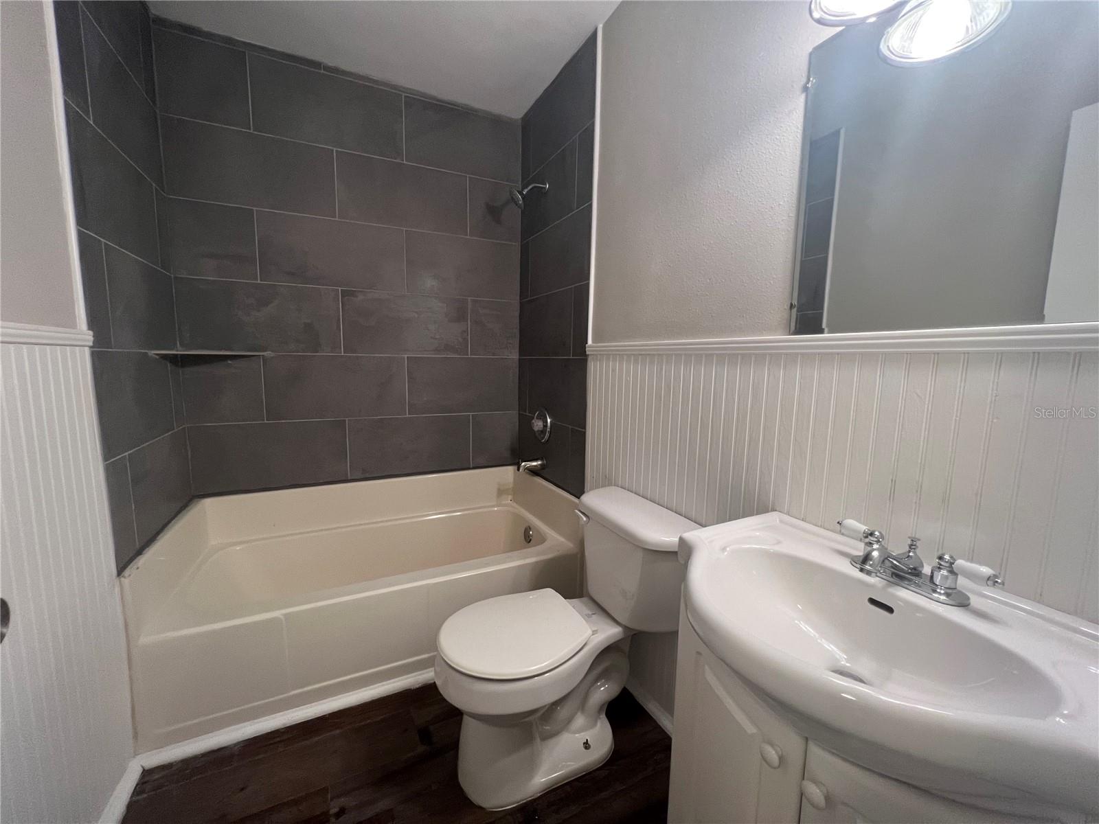 610 Patlin Ave Property Photo 15