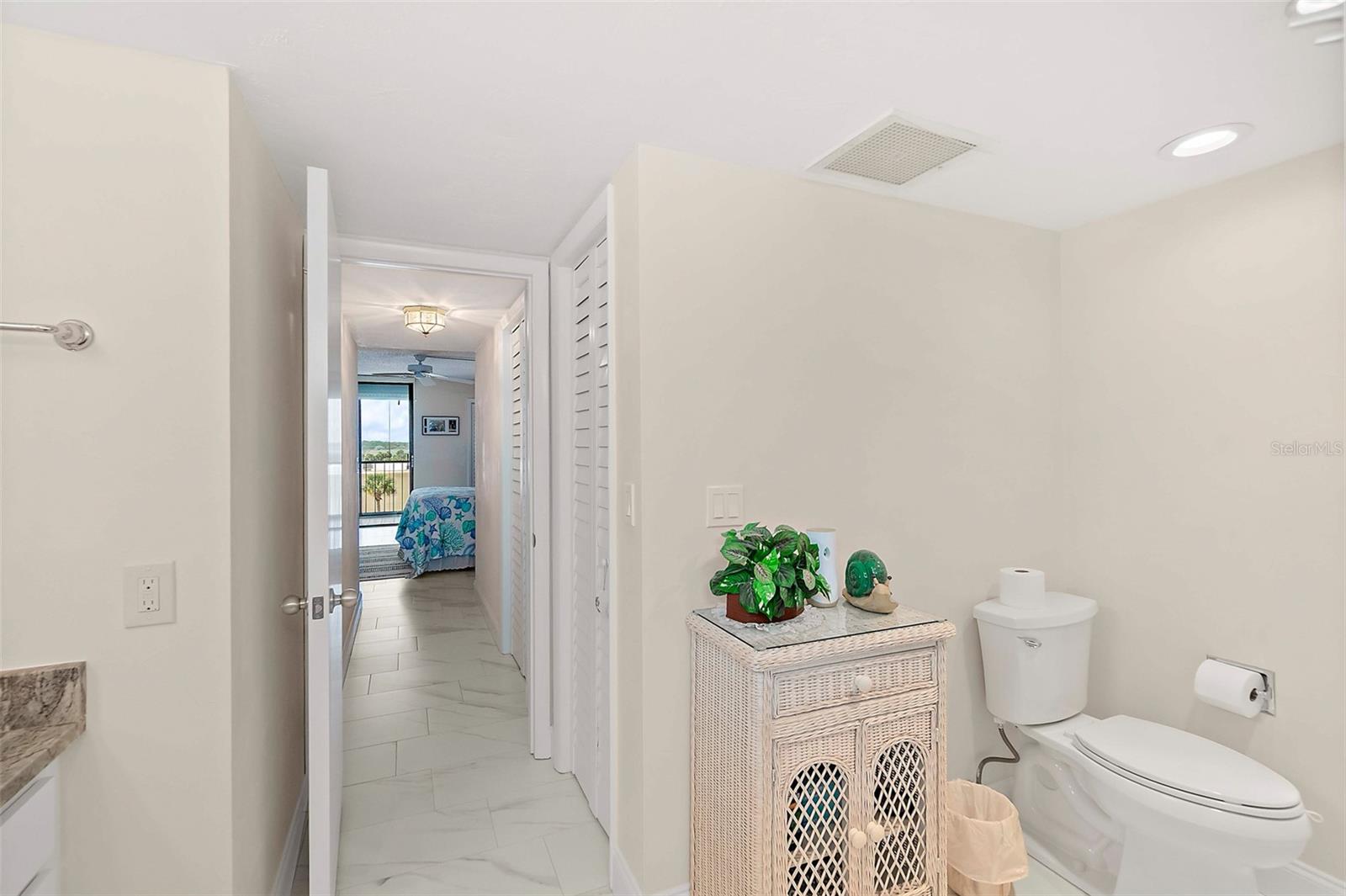 3003 S Atlantic Ave #4c5 Property Photo 30