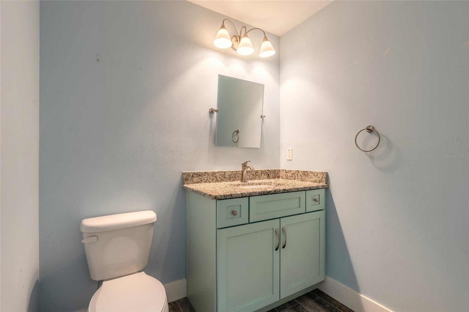 130 Hernandez Ave Property Photo 12