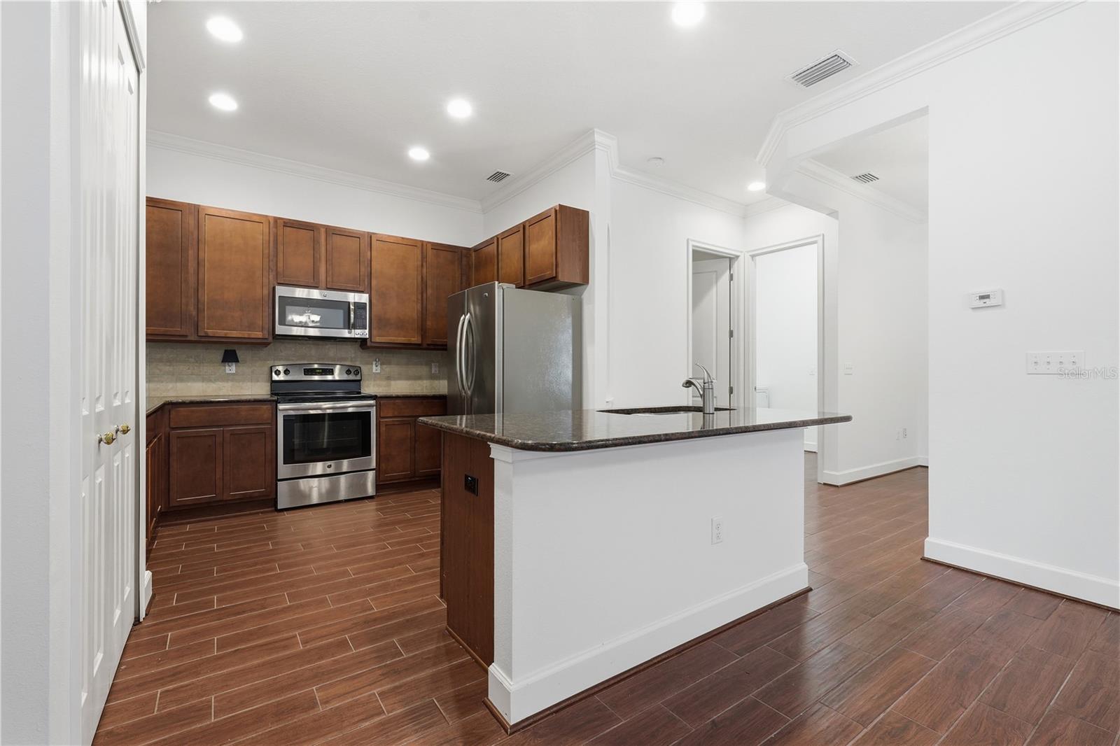 1031 Kilkenny Ln Property Photo 11