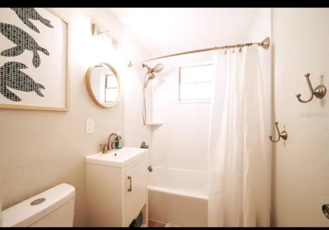 54 River Shore Property Photo 13