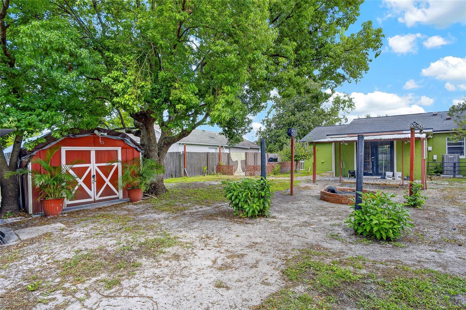 1019 Pioneer Dr Property Photo 30